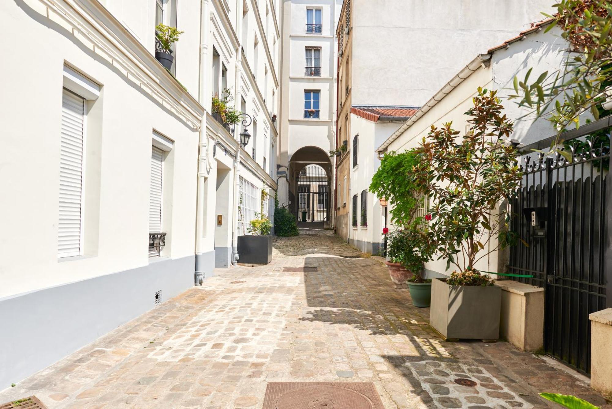 Lepic Paris